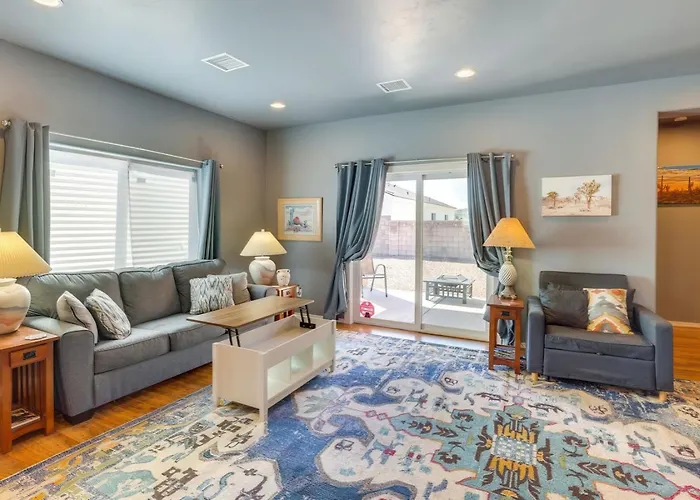 3br 2ba W Patio Fire Pit Kingman