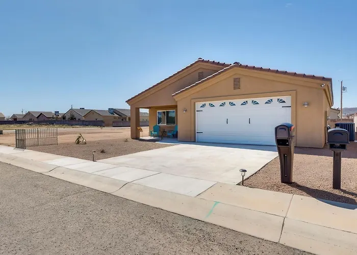Holiday home 3br 2ba W Patio Fire Pit
